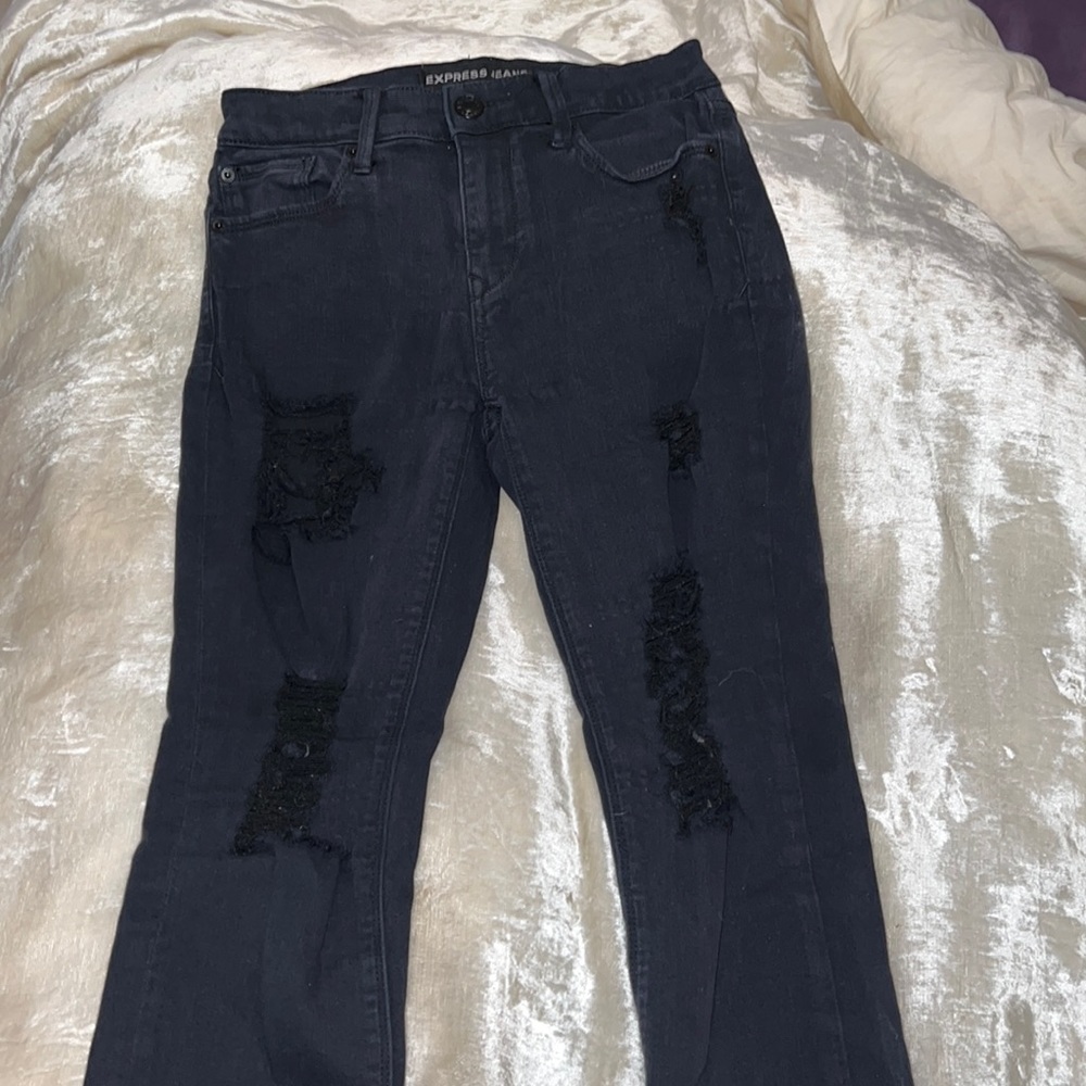 Express distressed black jeans. Gently worn size 4